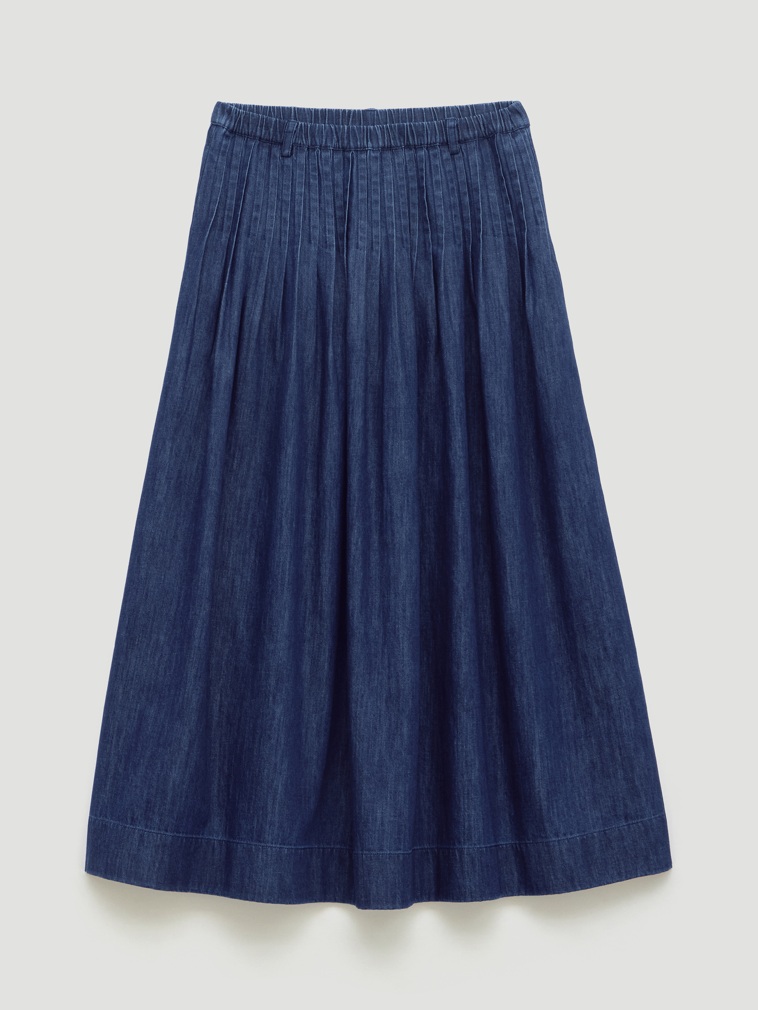 Maddie Pleated Chambray Midi Skirt - Blue Authentic | Hush