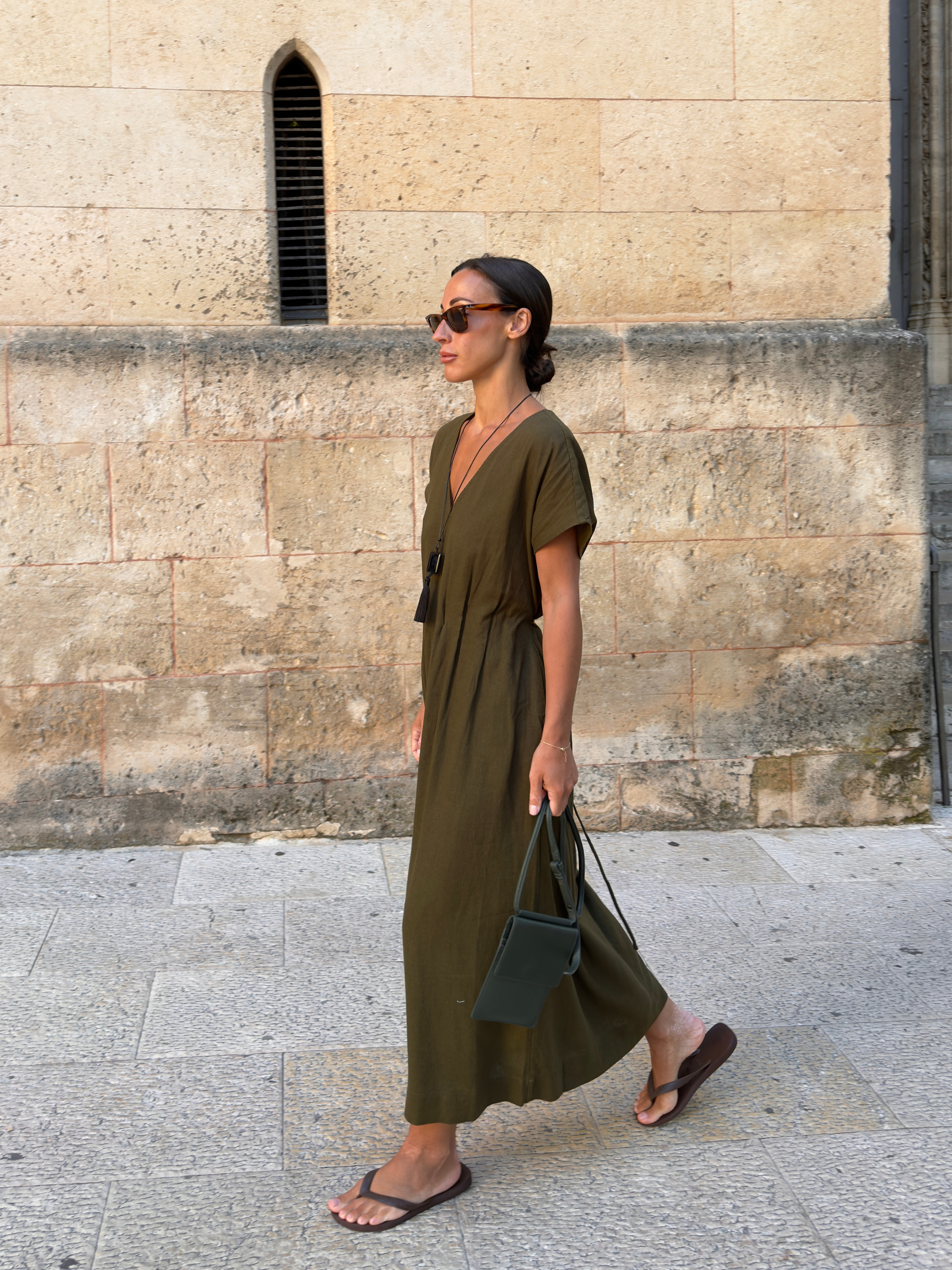 khaki linen dress The Shirtdress in breathable premium linen Jenni Kayne Women's Callan Dress