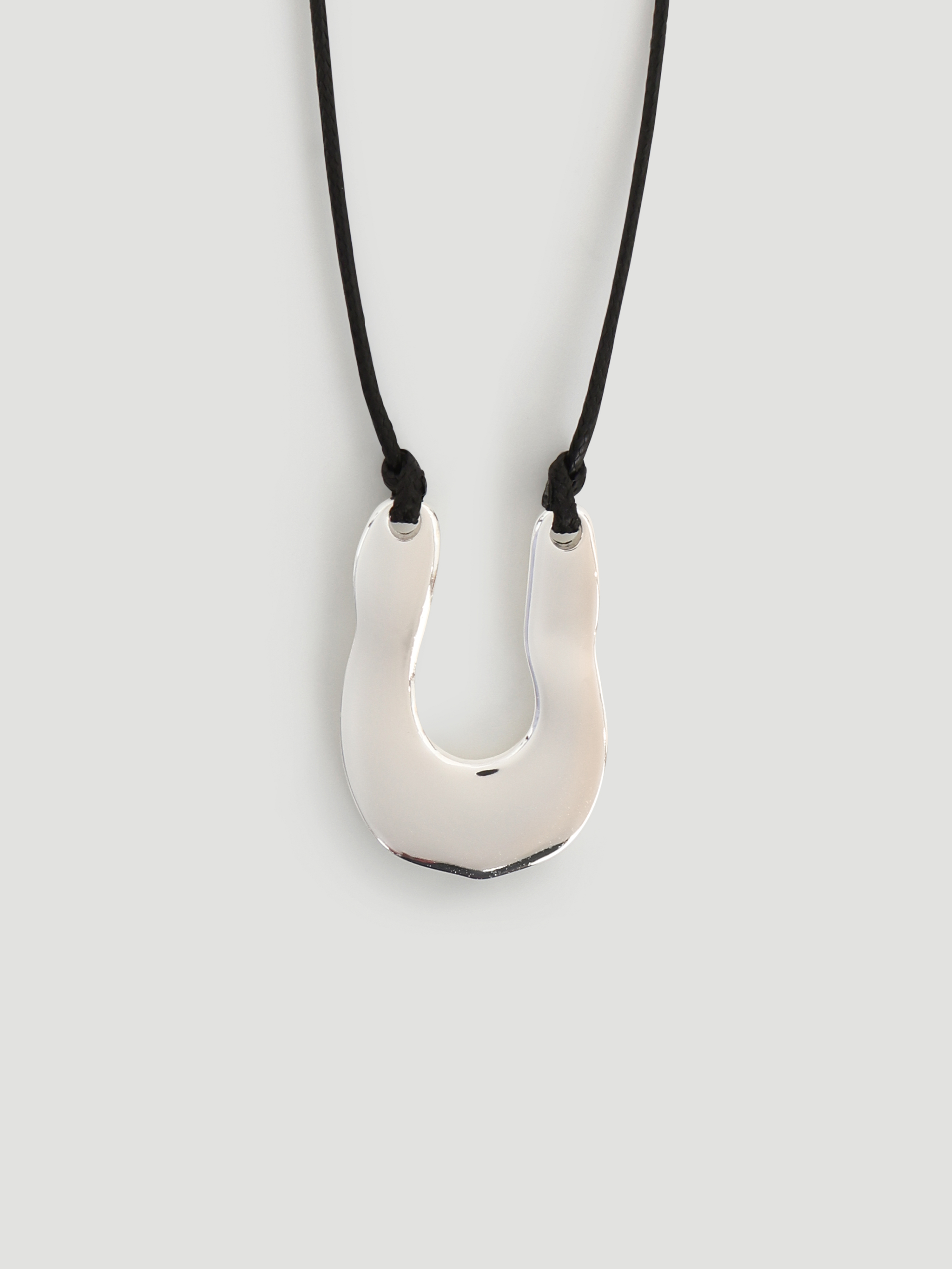 Horseshoe Necklace - Silver | Hush