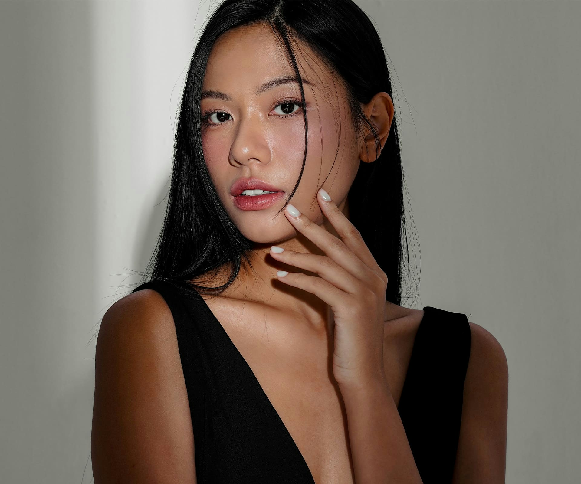 woman with spotlight on her