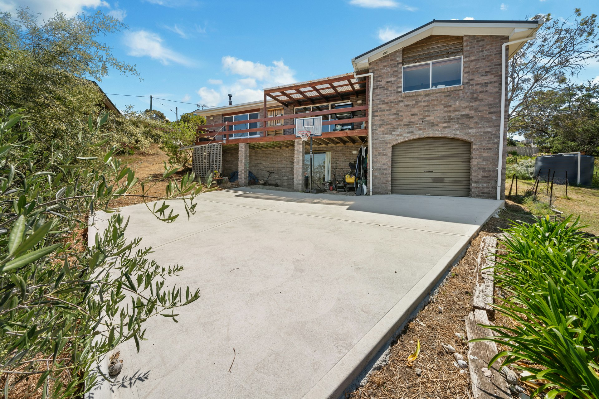 garage