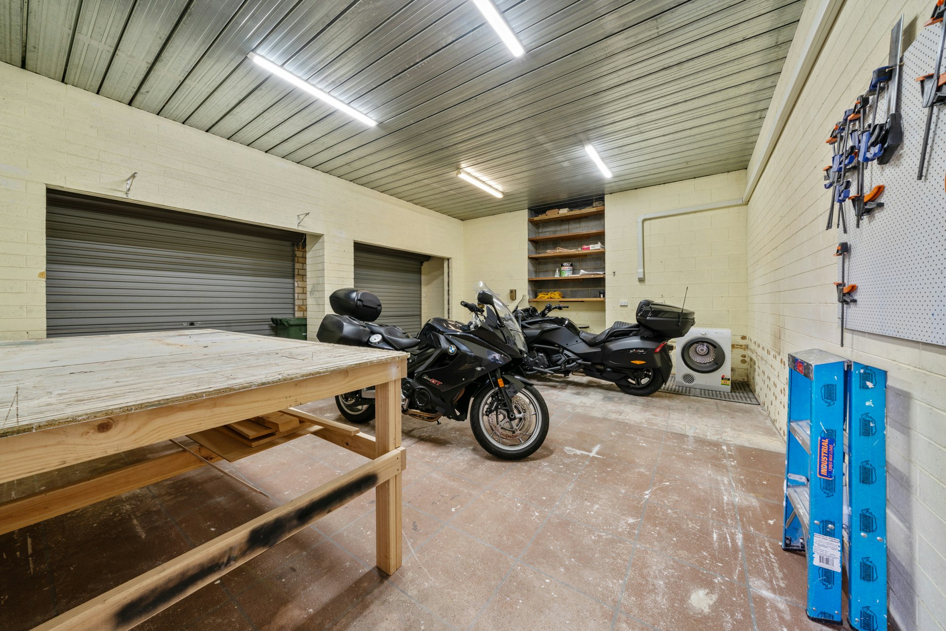 garage