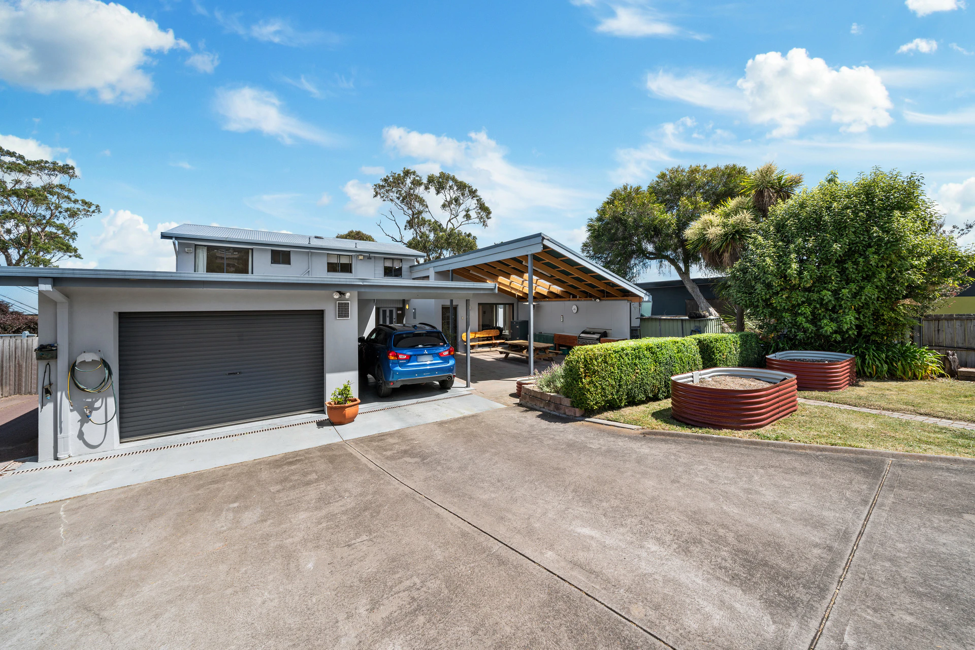 garage