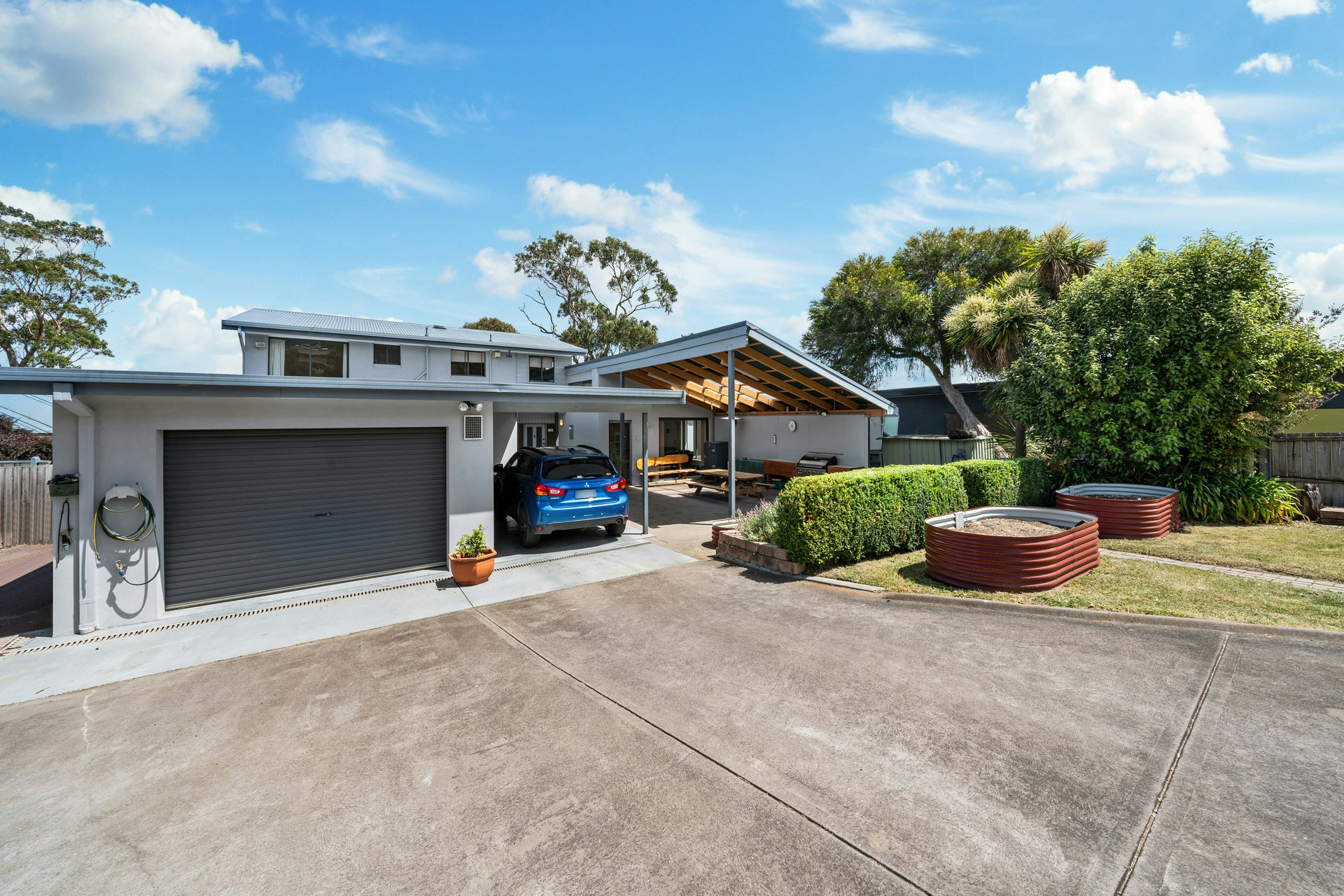 garage