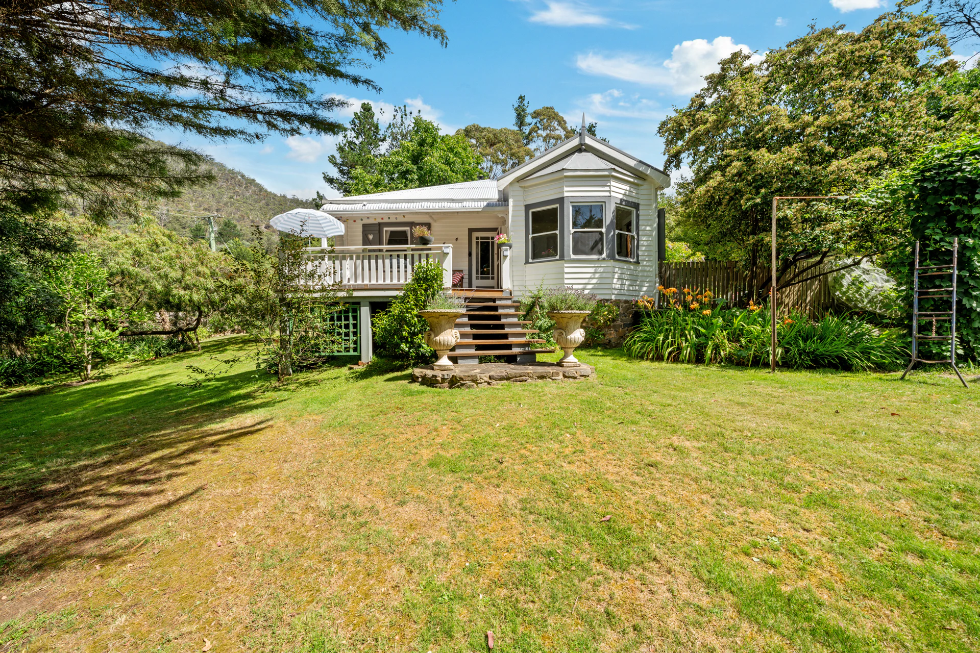 cottage