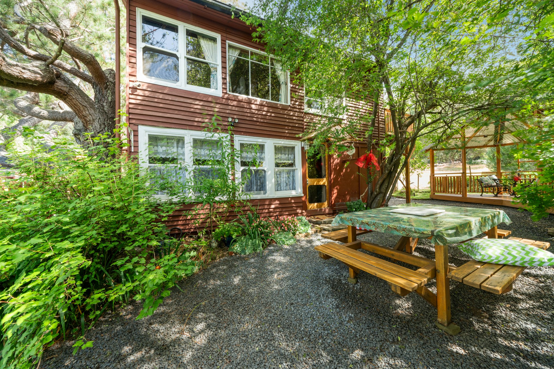 cottage