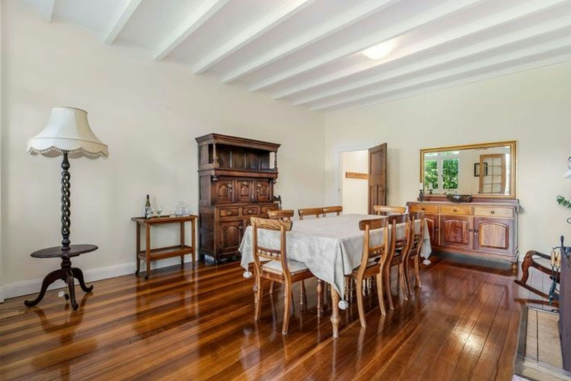 dining room