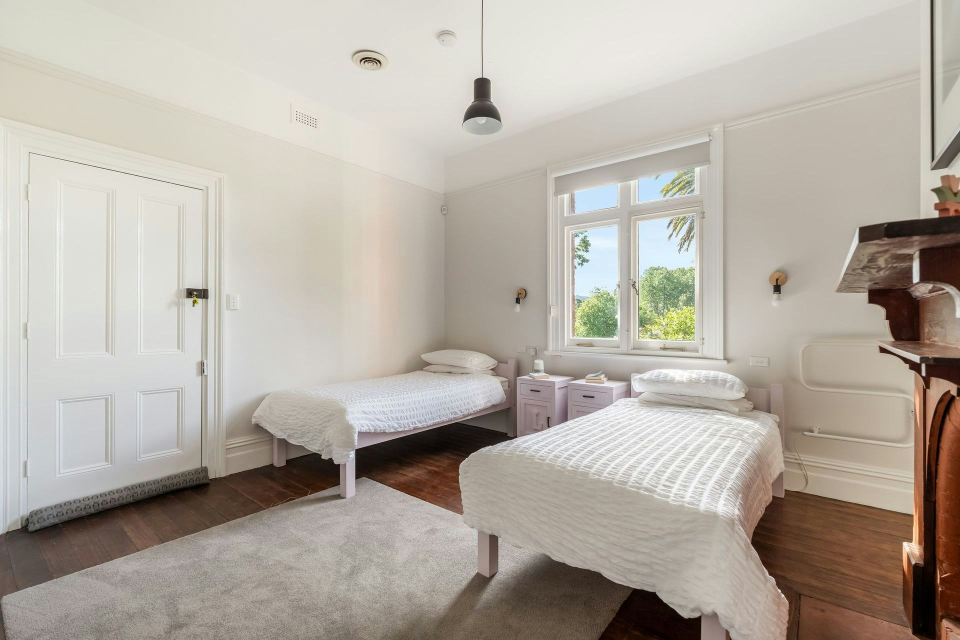 bed