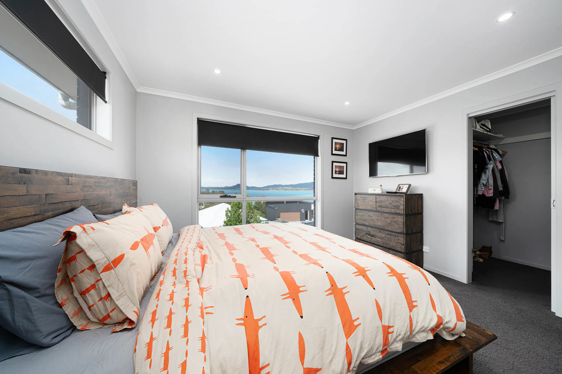 bed