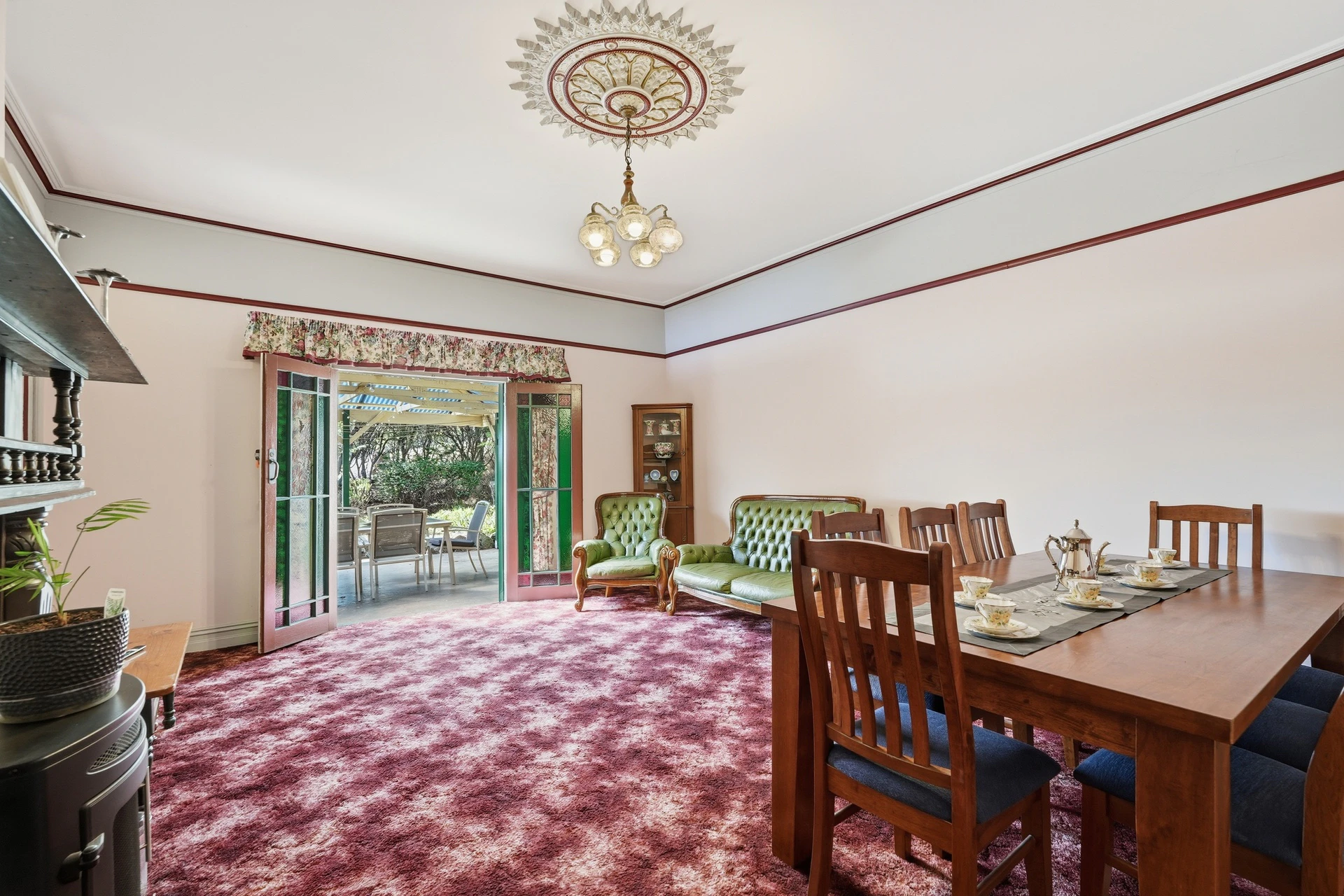 dining room