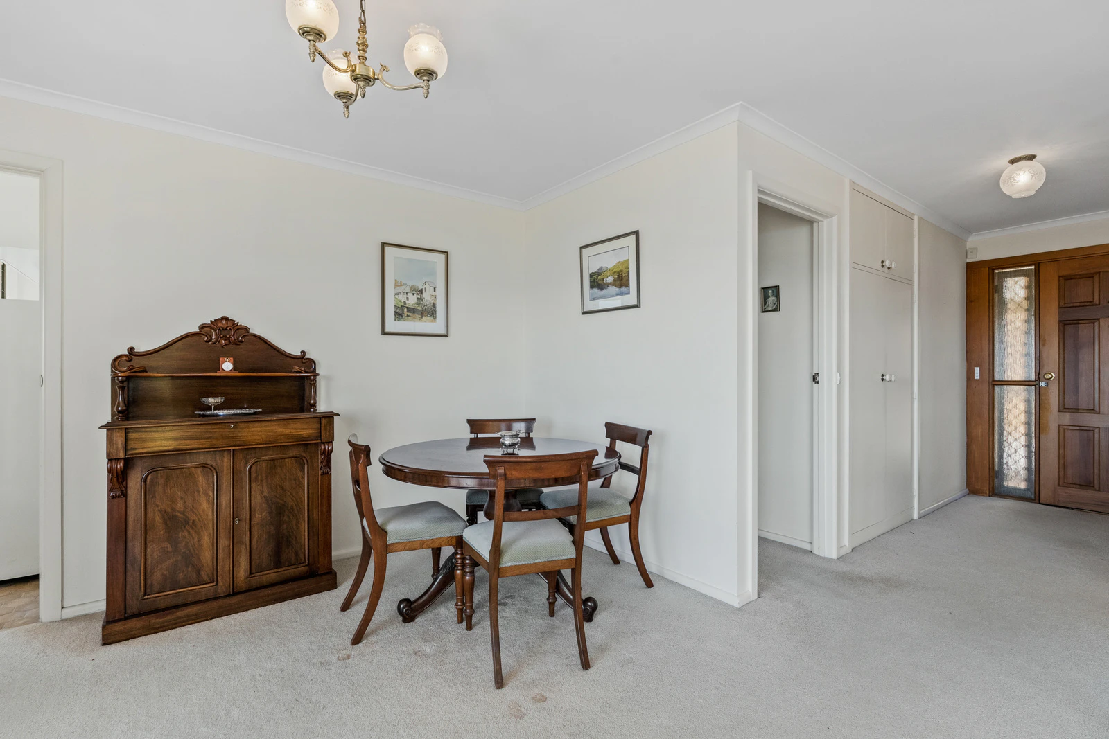 dining room