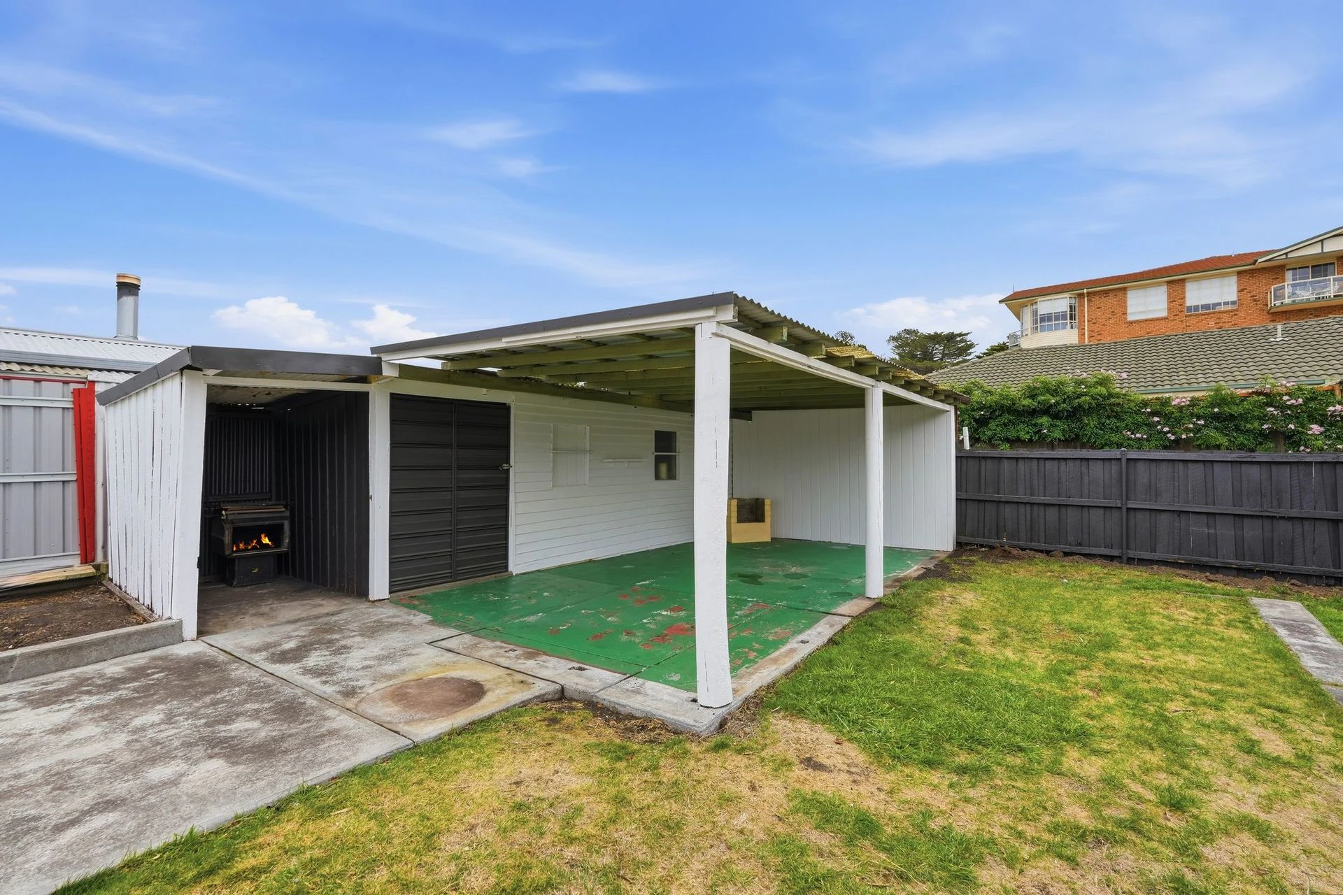 garage