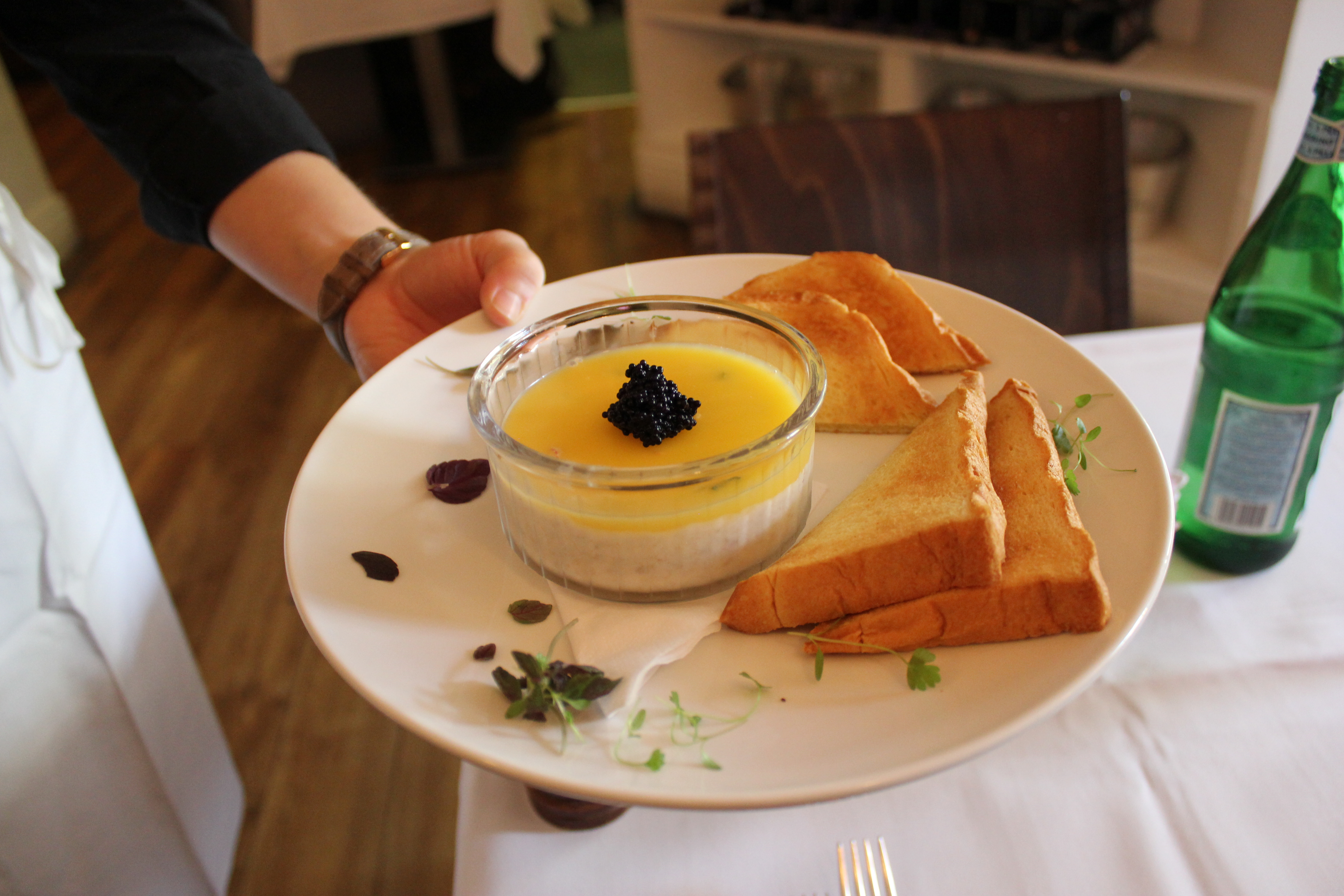 food presentation, food, meal, bread, fork, cutlery