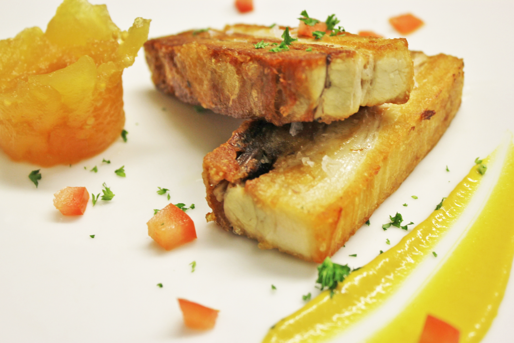 food, food presentation, bread, toast, meat, pork