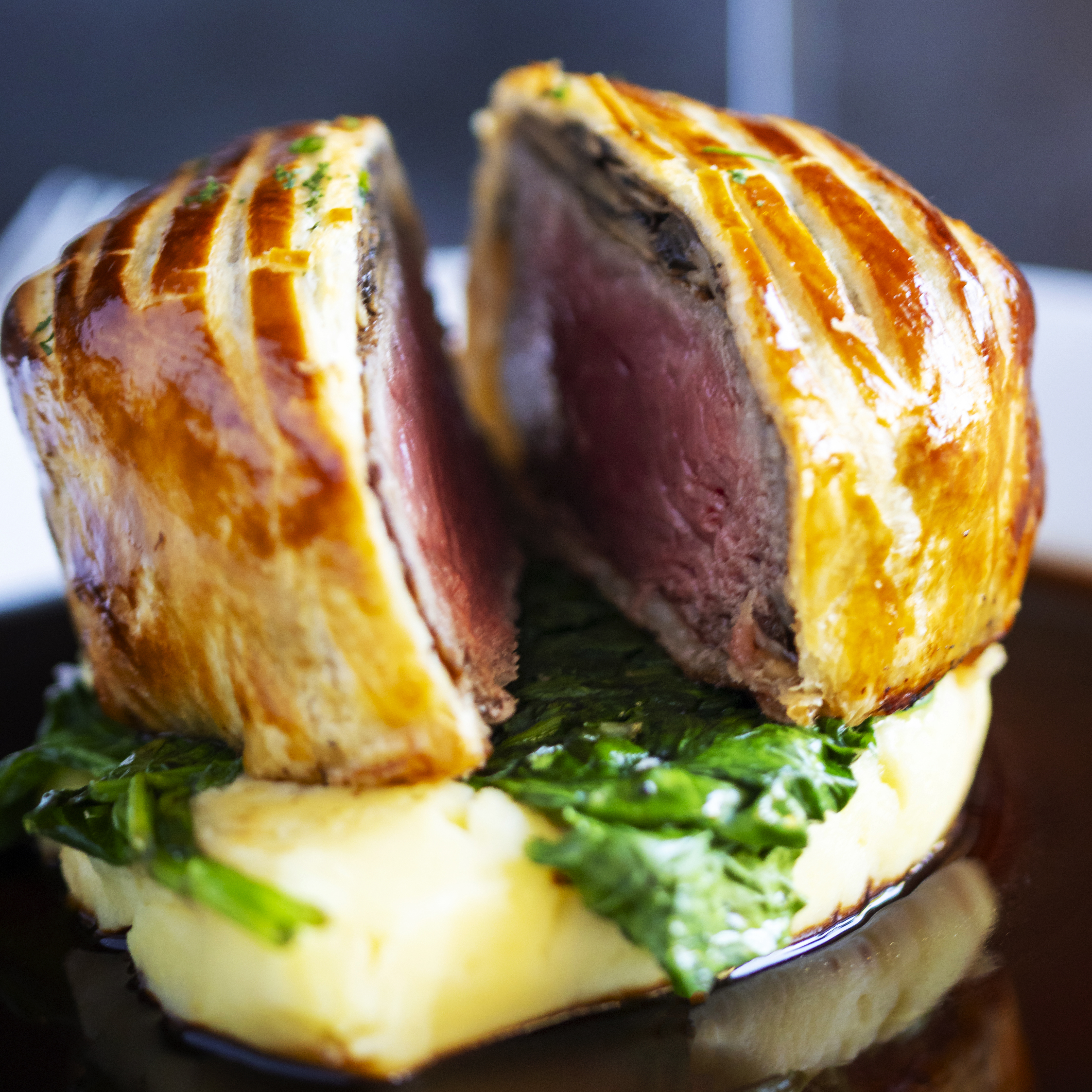 bread, food, food presentation, meat, plate