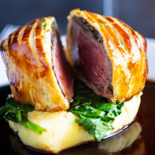 bread, food, food presentation, meat, plate