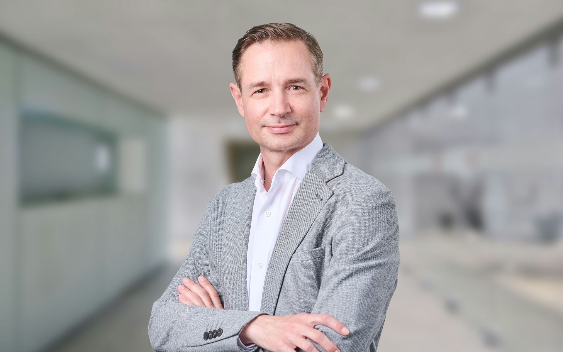 Portrait Claude Meier Hwz