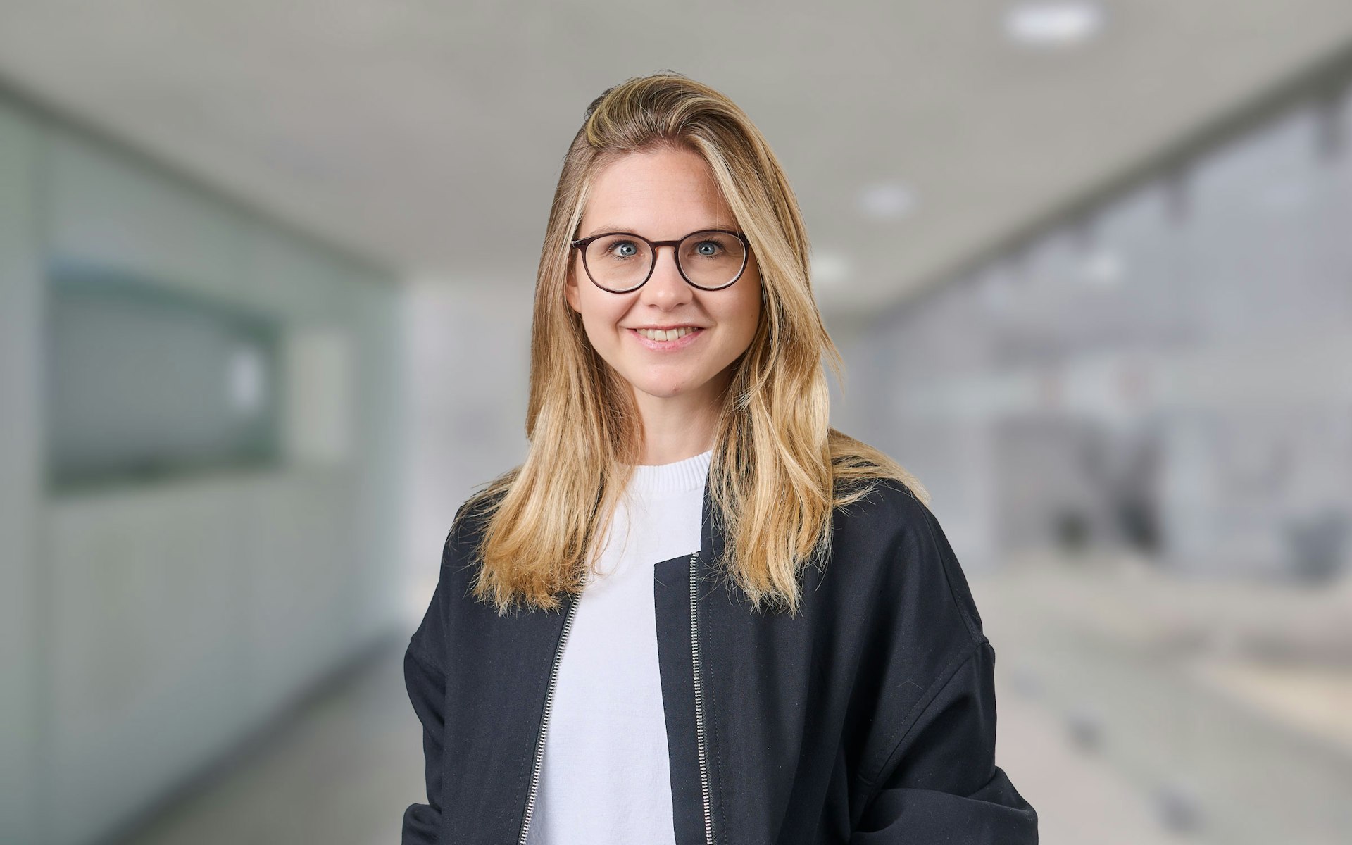 Portrait Jennifer Steffen HWZ