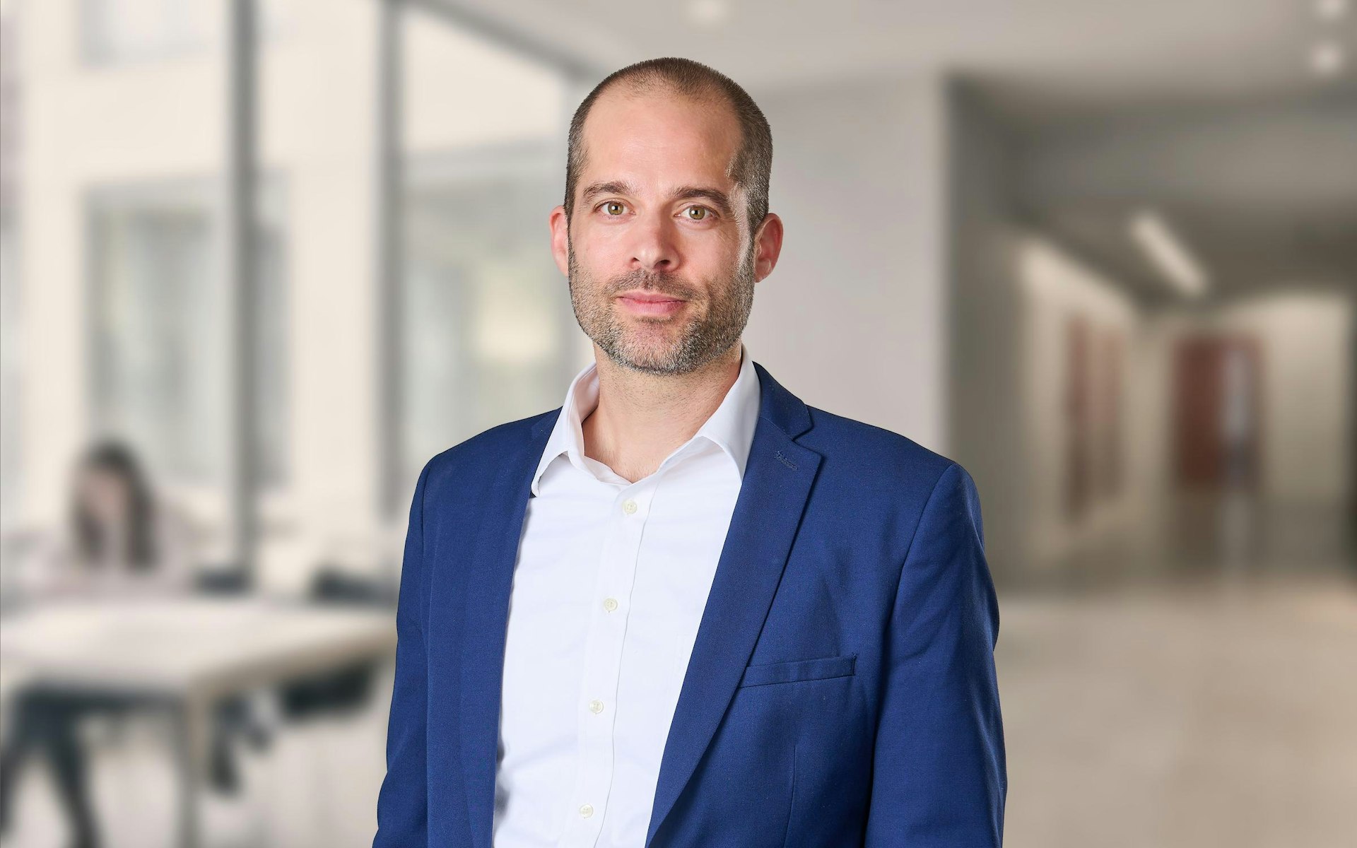 Portrait Urs Jaeckli Hwz