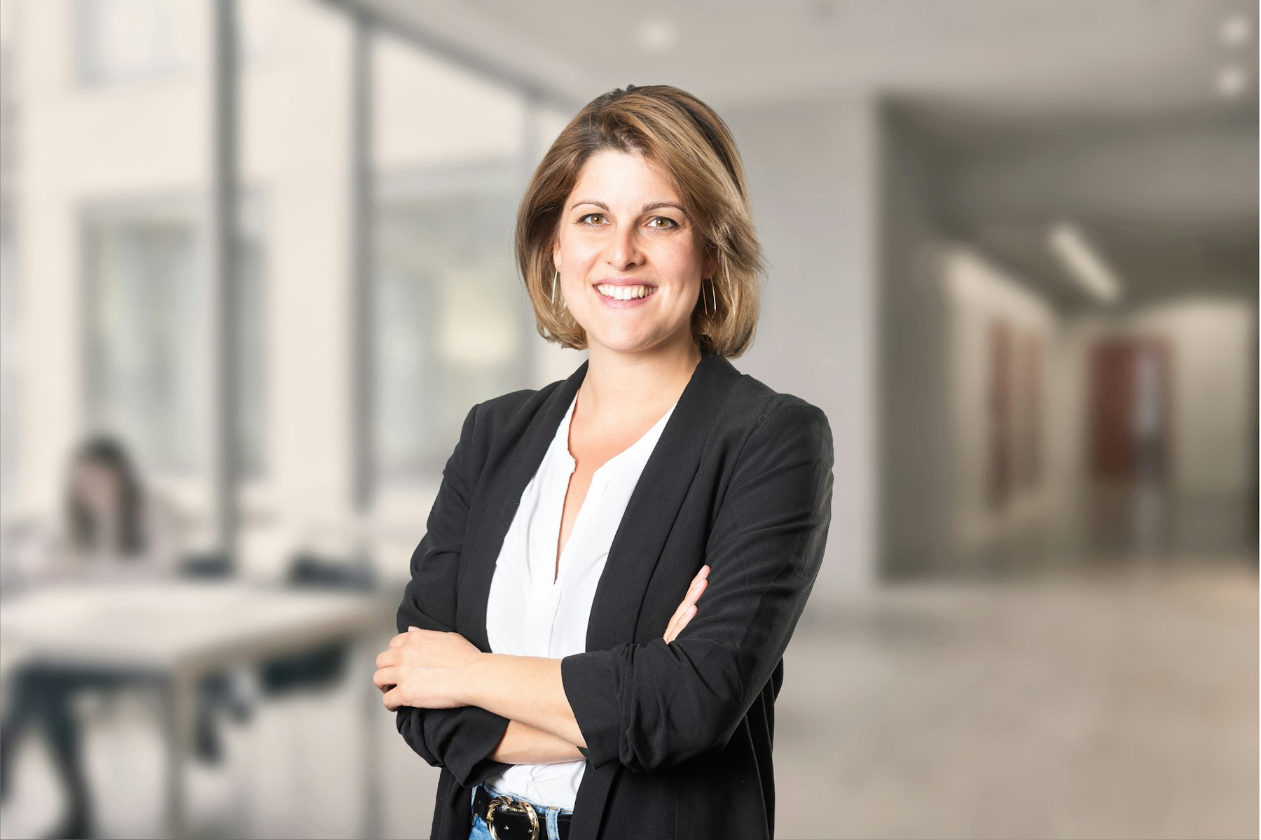 Portrait Tanja Herrmann HWZ