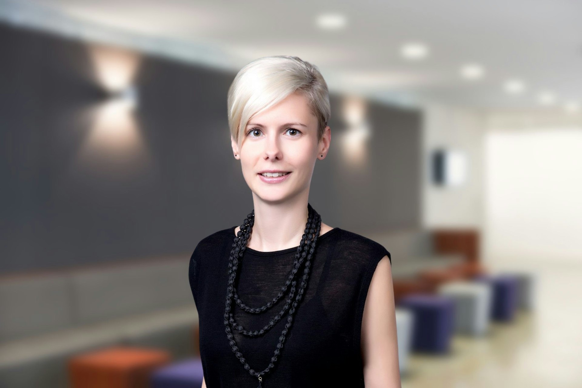 Portrait Alicia Hennig HWZ
