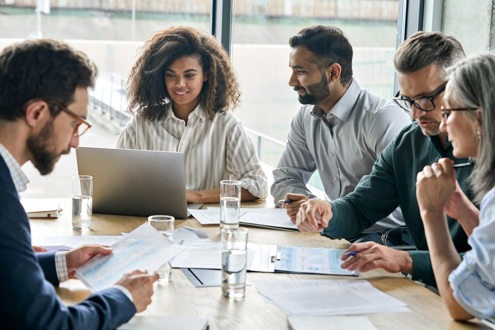 Titelbild Cas Corporate Communications Hwz