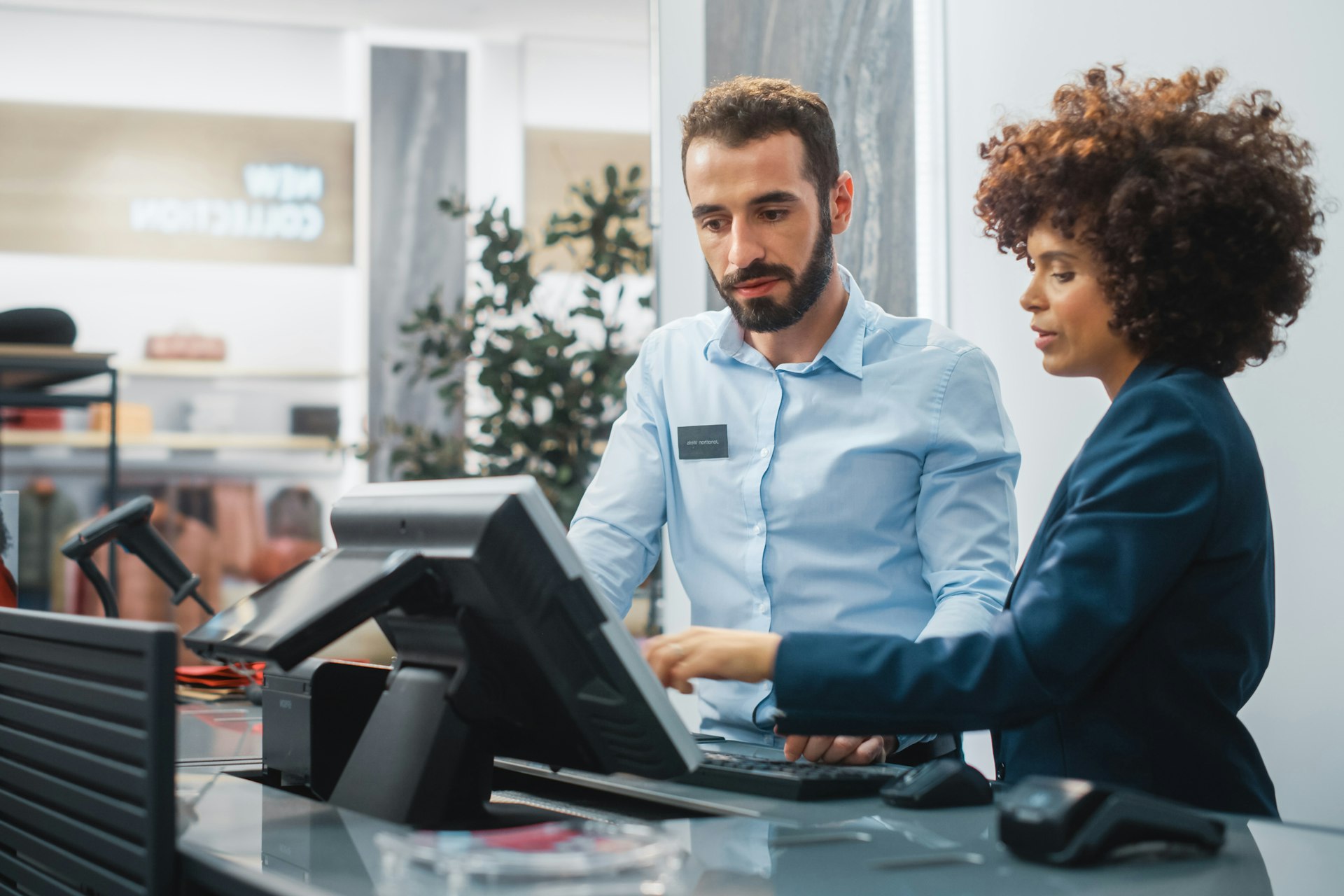 Titel Cas Digital Sales Hwz