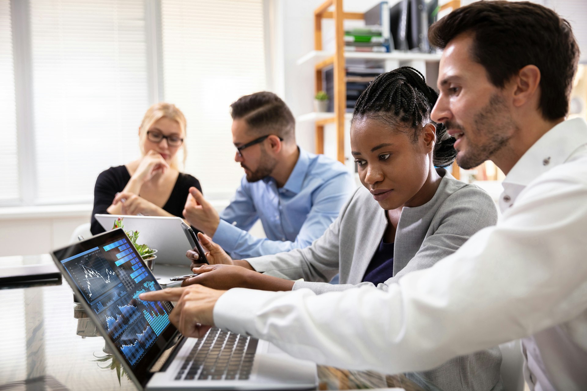 Titelbild Cas Data Driven Controlling Hwz