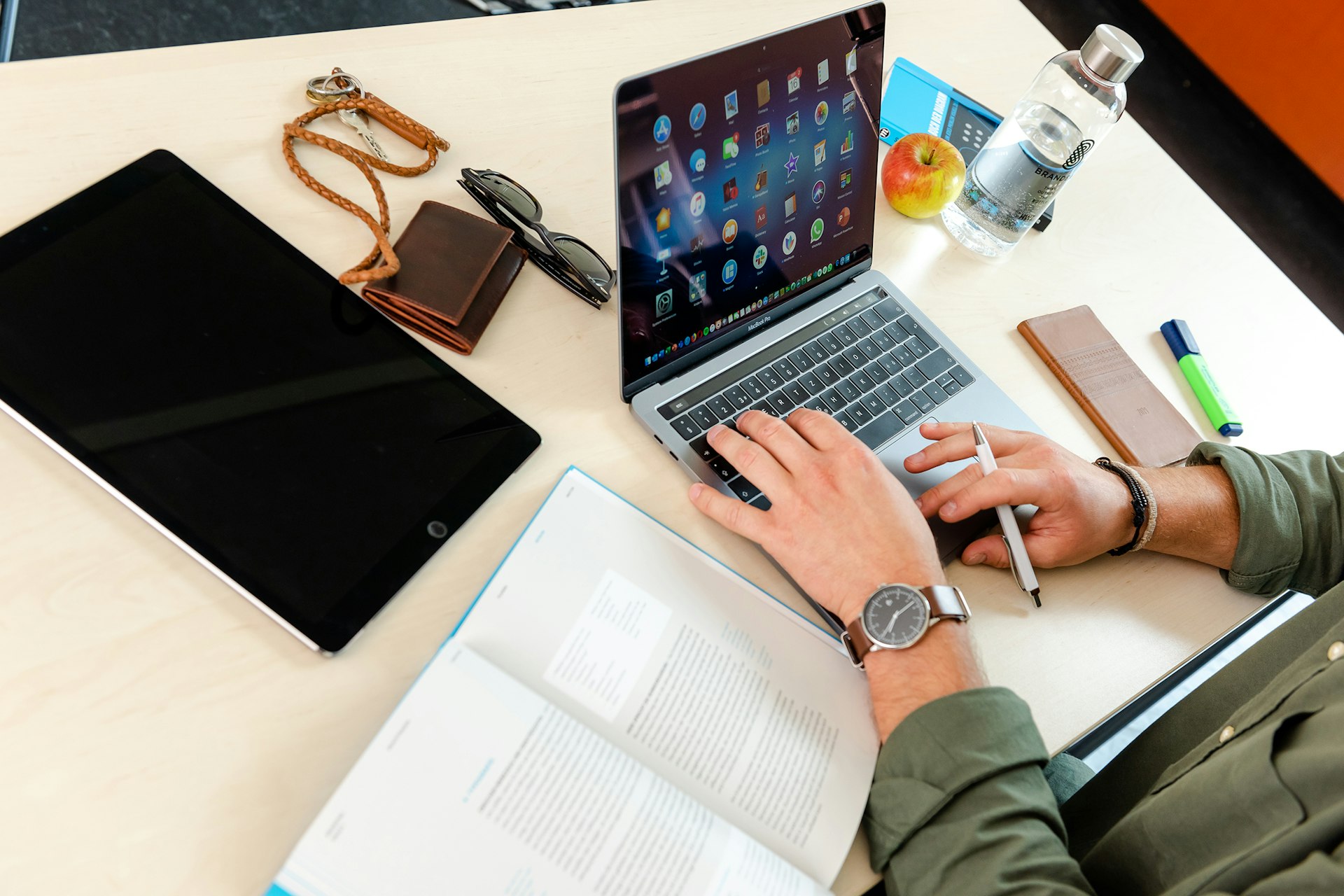 Bild Hwz Computer Sybolbild