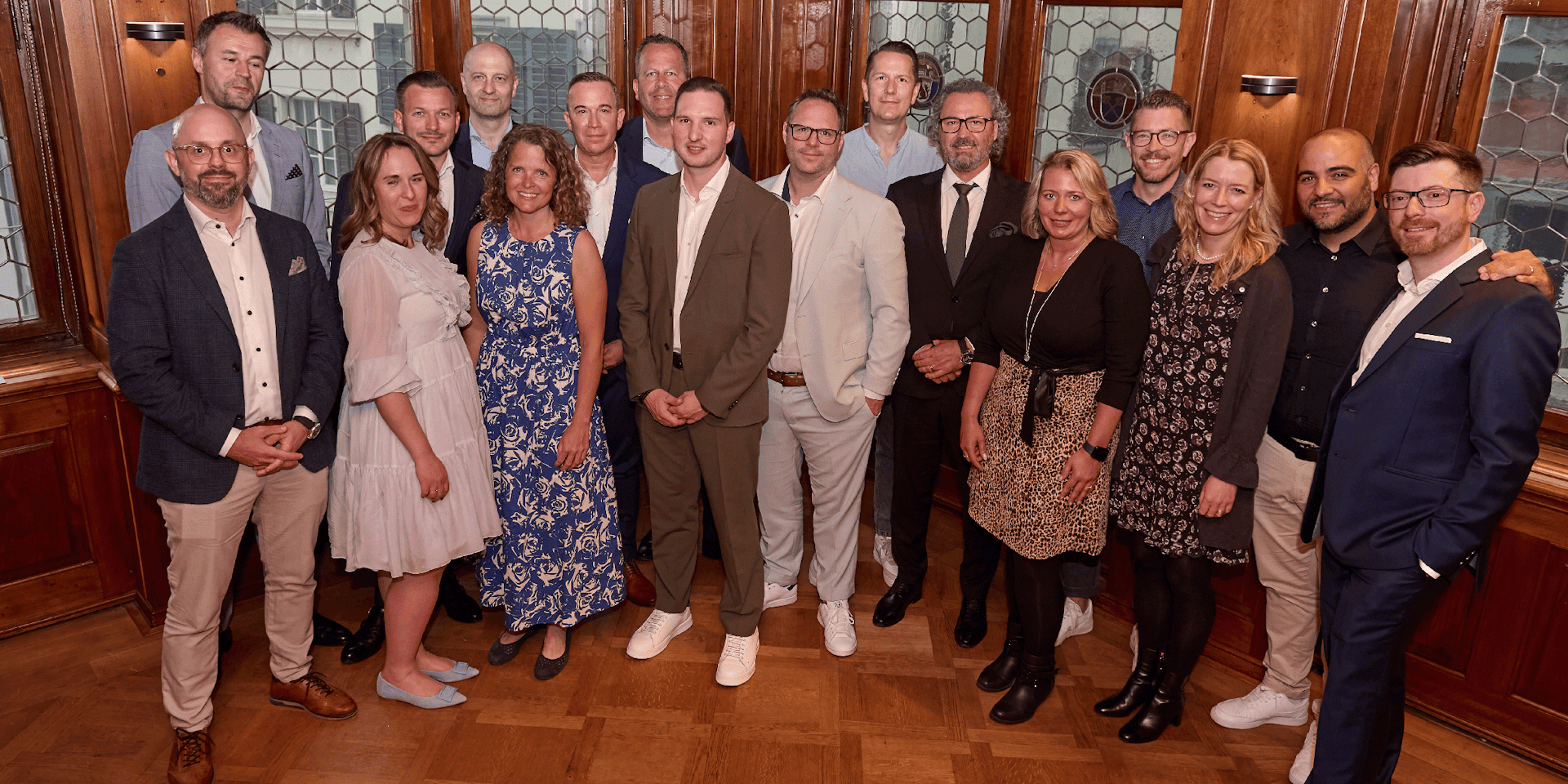 Titelbild Emba General Management 2025