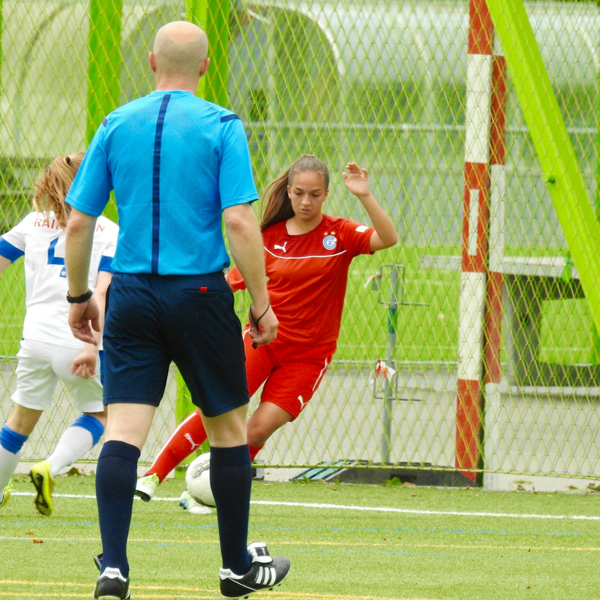 Hwz Laura Bauert Bbc Grasshoppers 1