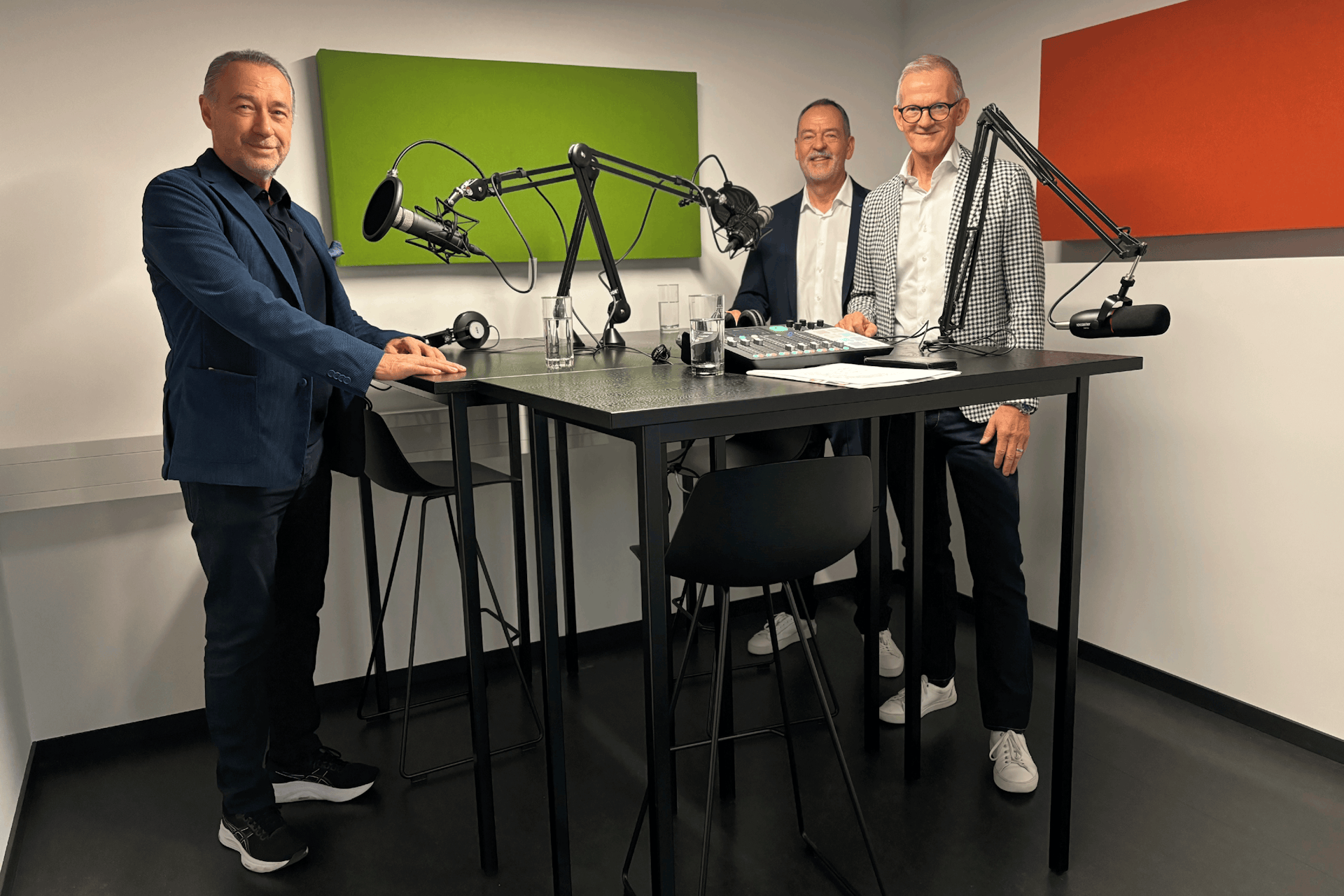 Stefanundstefan Hugo Bigi