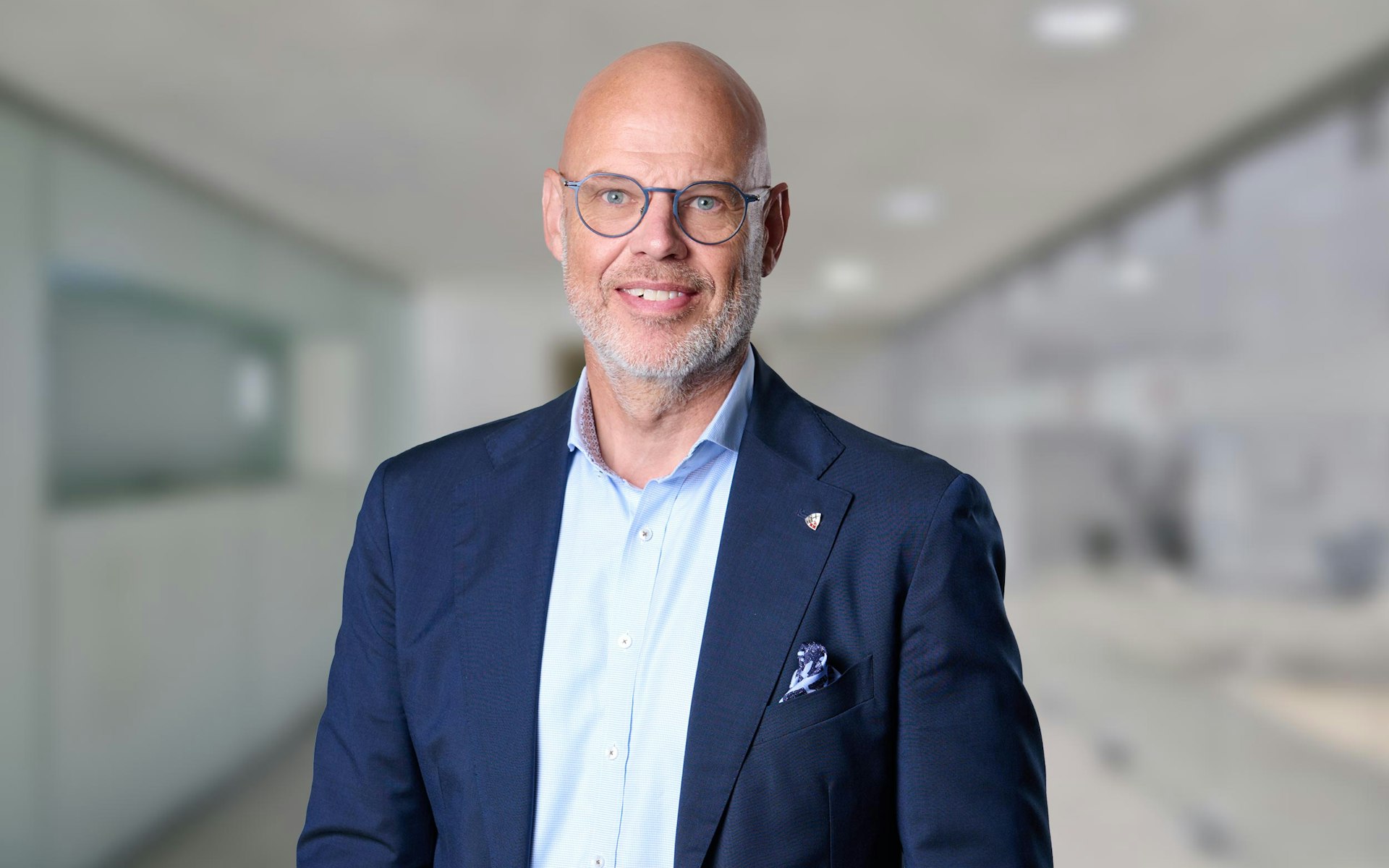 Hwz Portrait Erik Neumann 2024 12 Eingang