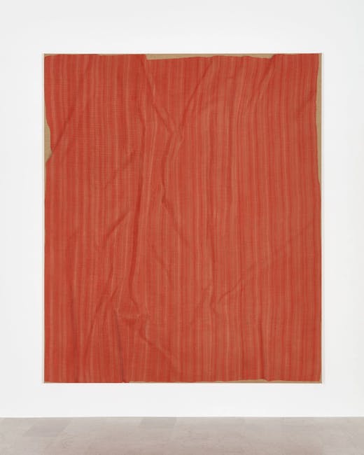 Helene Appel - Loose Red Fabric