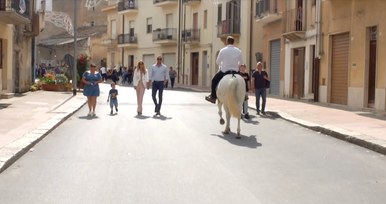 Alessandra Spranzi - Egli. A cavallo
