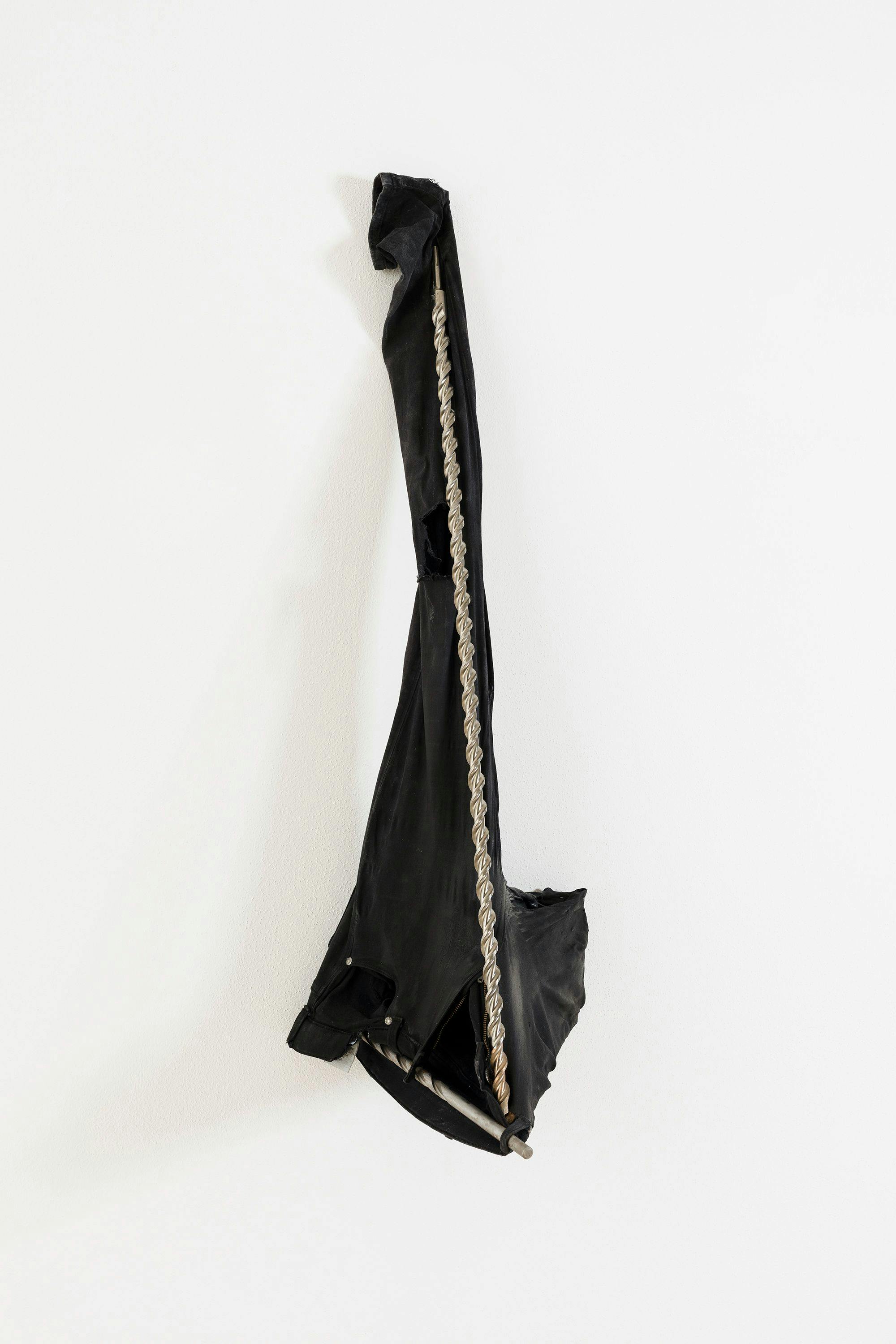June Crespo - Axes Amsterdam Jan. 2017 Bilbao Dec. 18