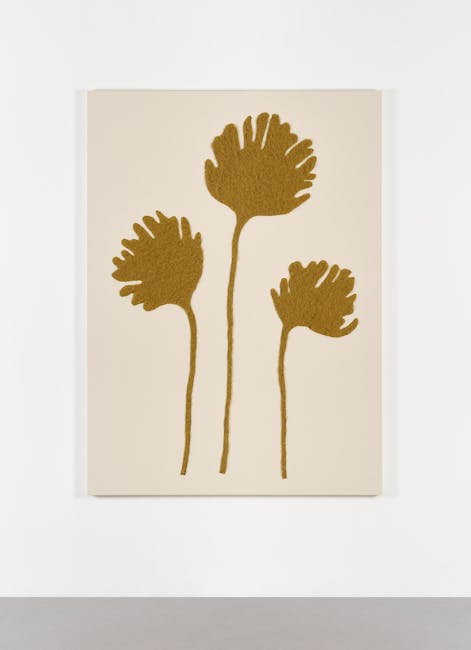 Adelaide Cioni - Golden flowers