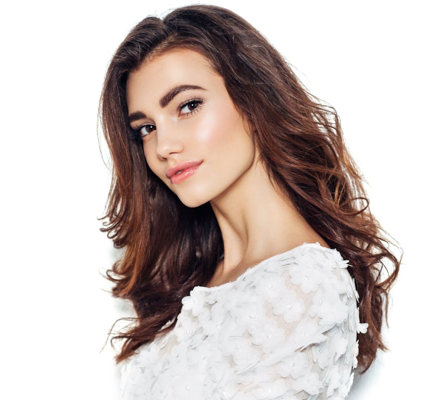 Woman wearing a white blouse