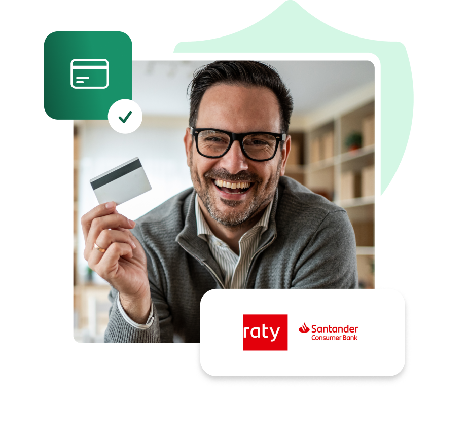Mężczyzna trzymający kartę płatniczą i uśmiechający się, logo eRaty Santander Consumer Bank, ikona zatwierdzonej płatności kartą
