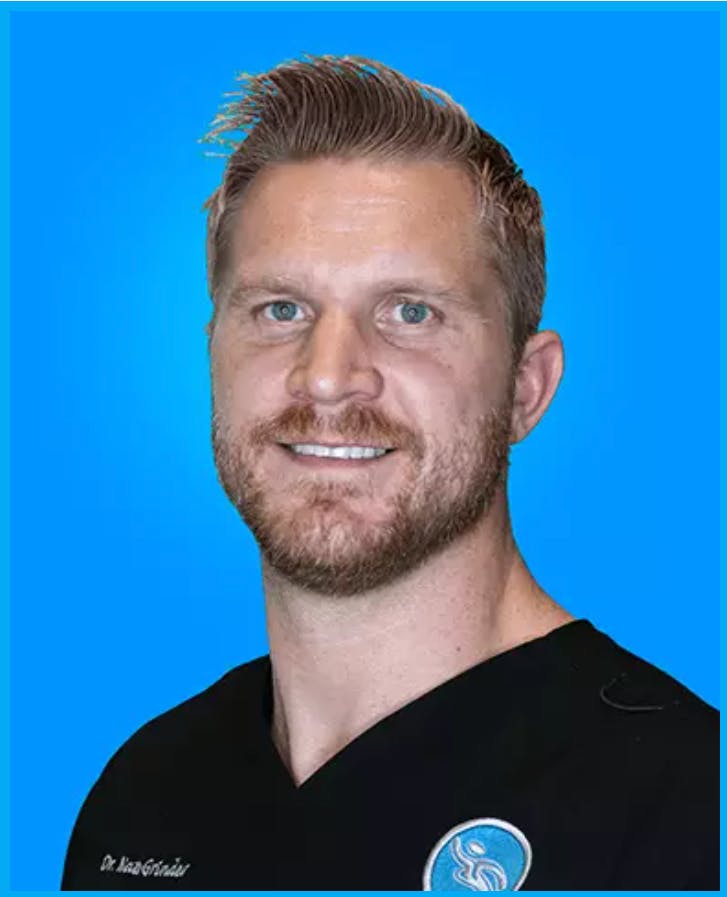  Nathan Grinder, DC | Essence Medical Solutions