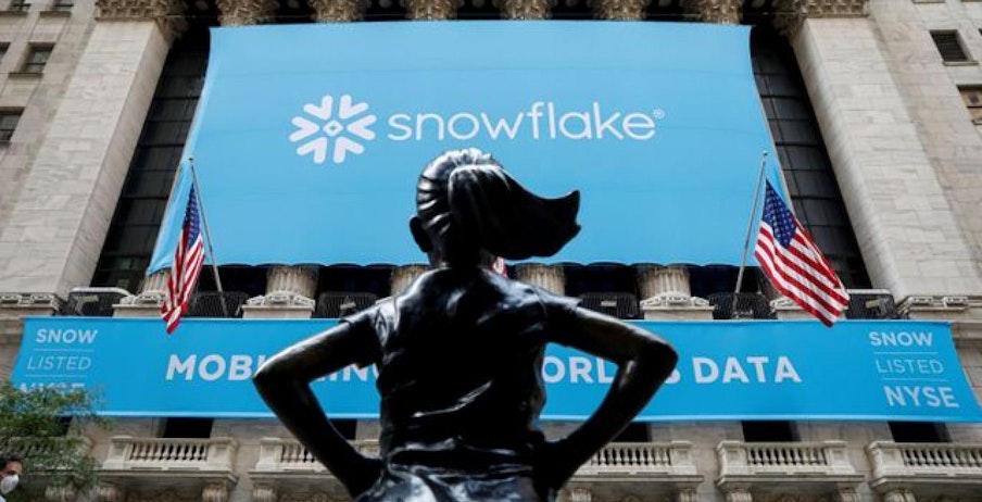 An image taken outside of the New York Stock Exchange.