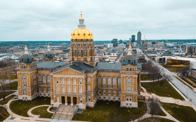 Iowa's Privacy Law: Obligations, Consumer Rights, and Compliance