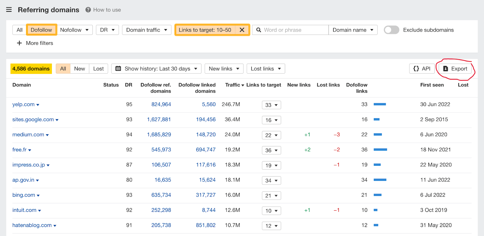 [Screenshot: Export button in the referring domains report &mdash; downloading to CSV]