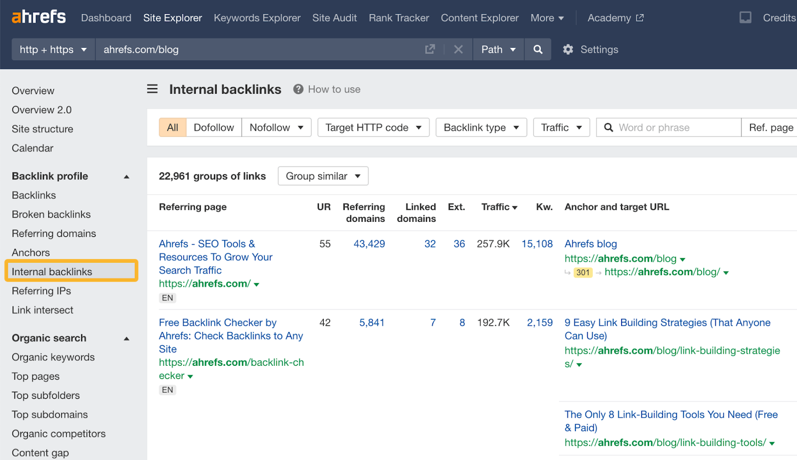 [Screenshot: &ldquo;Best by links&rdquo; report filtered for 3XX redirects, showing redirected pages with referring domain counts]