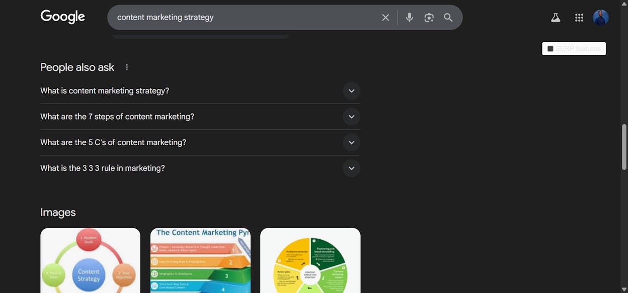 [Screenshot: AlsoAsked interface showing a tree of People Also Ask questions branching from a seed query]