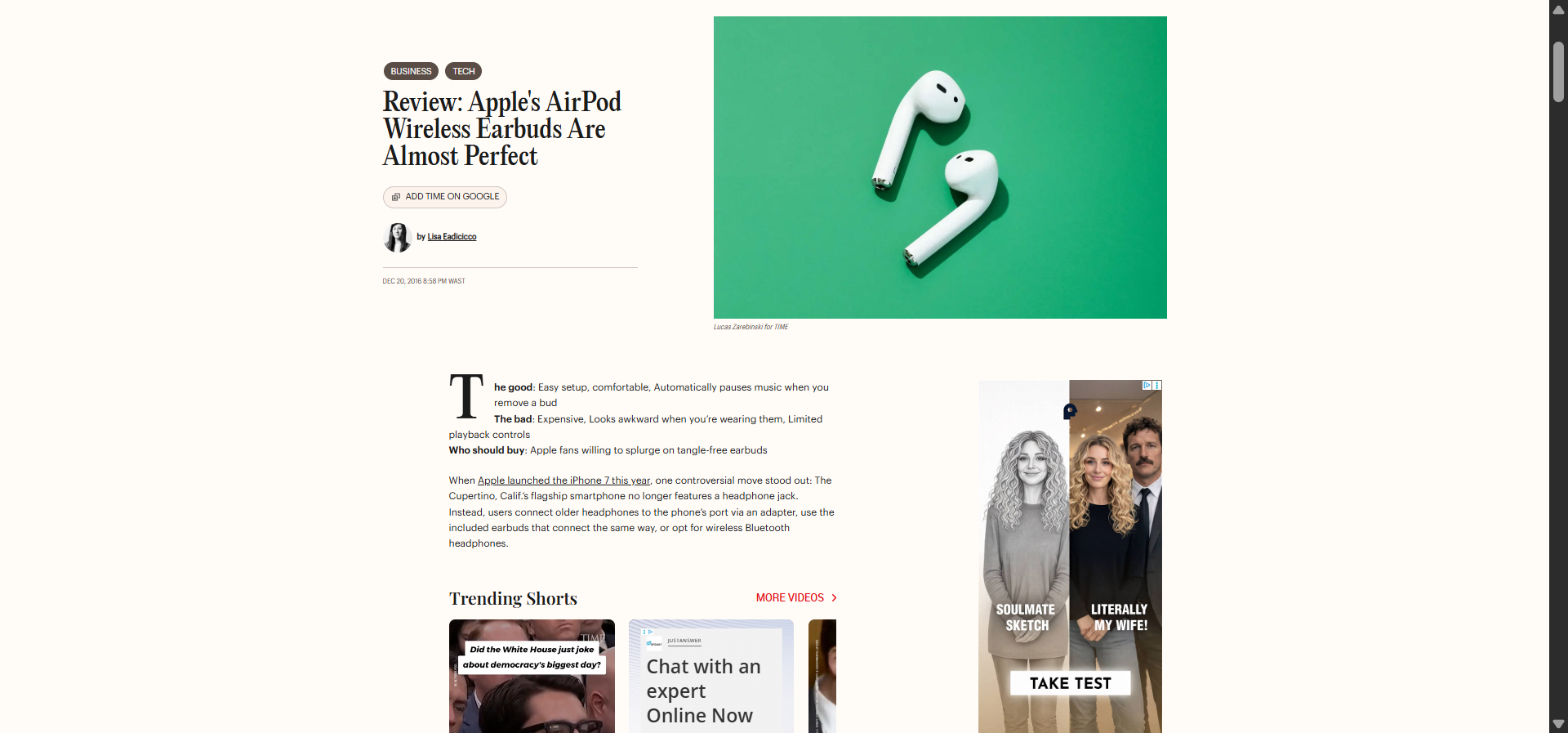 [Screenshot: Example of a high-converting product review post with hero image, rating box, and comparison table]