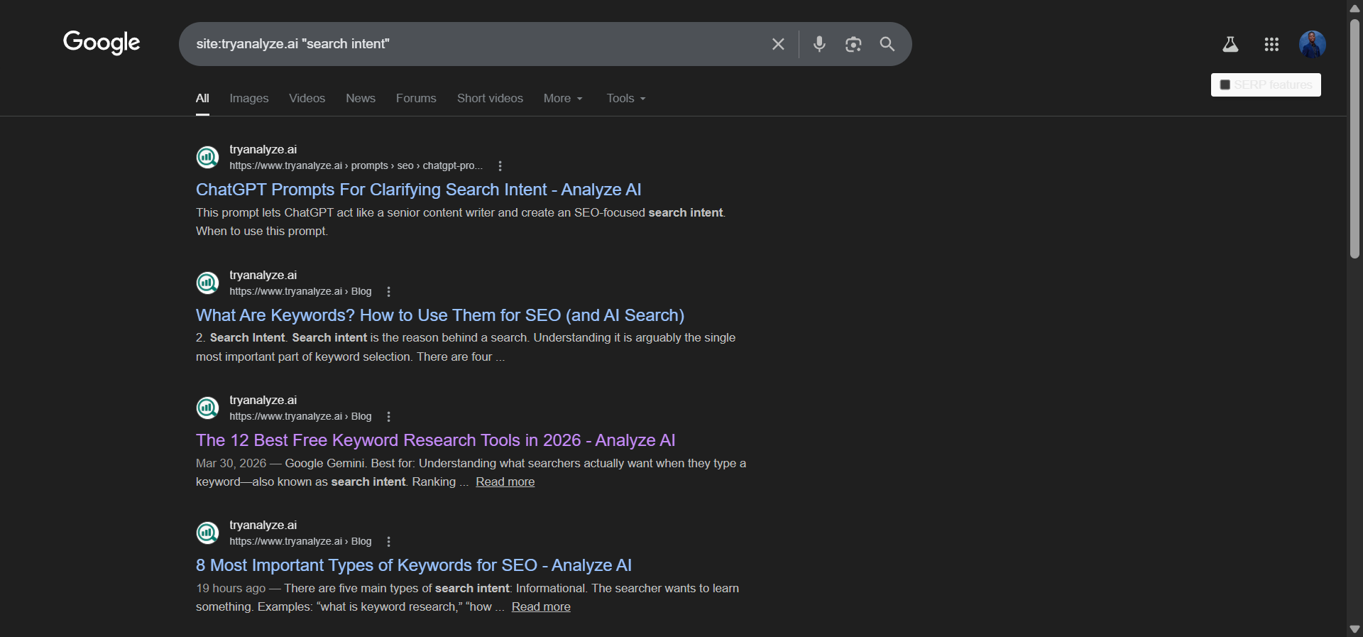 [Screenshot of Google site search showing how to find internal linking opportunities using the site: operator]