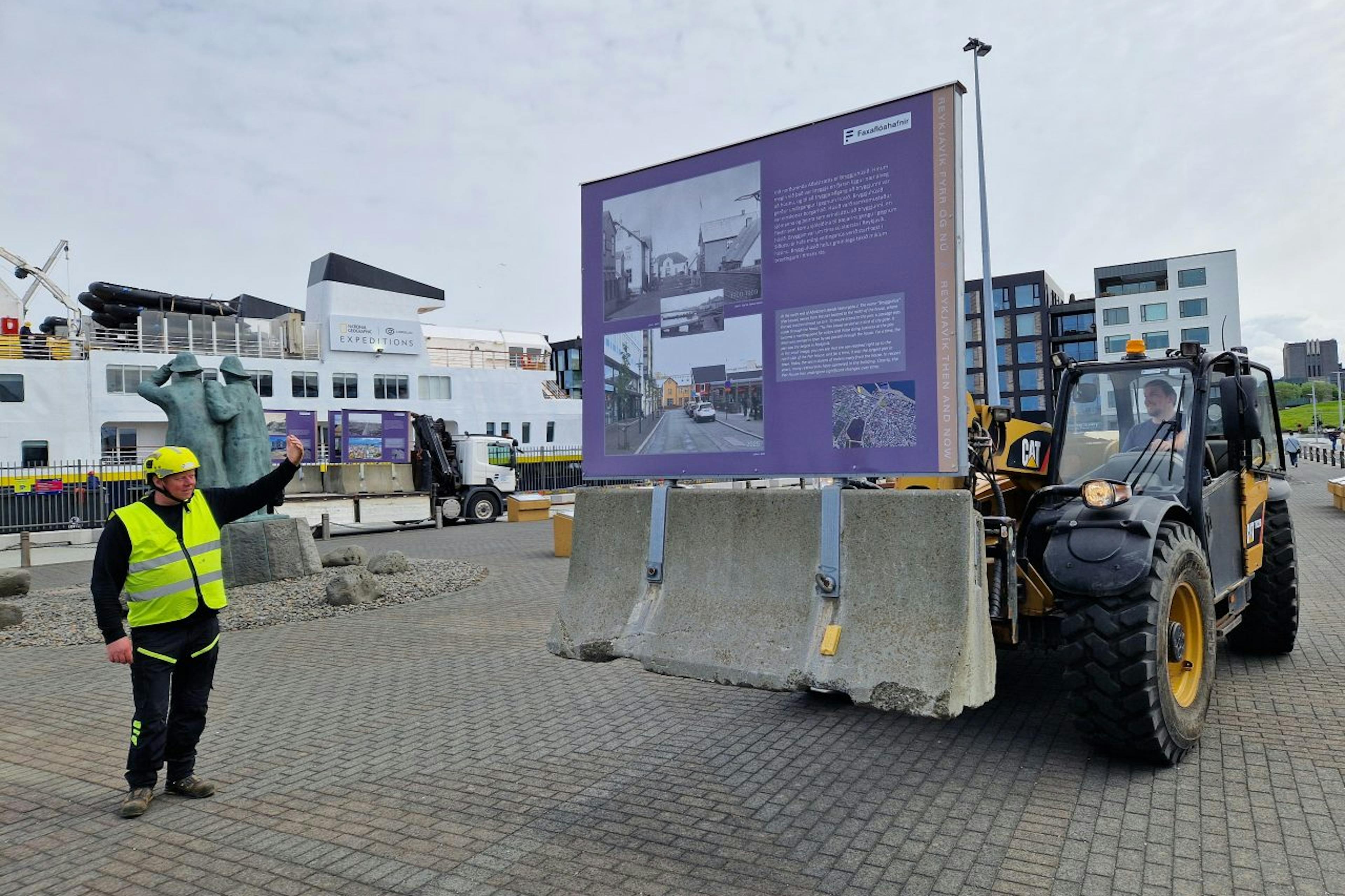 Sýning á Miðbakka í tilefni Sjómannadagsins