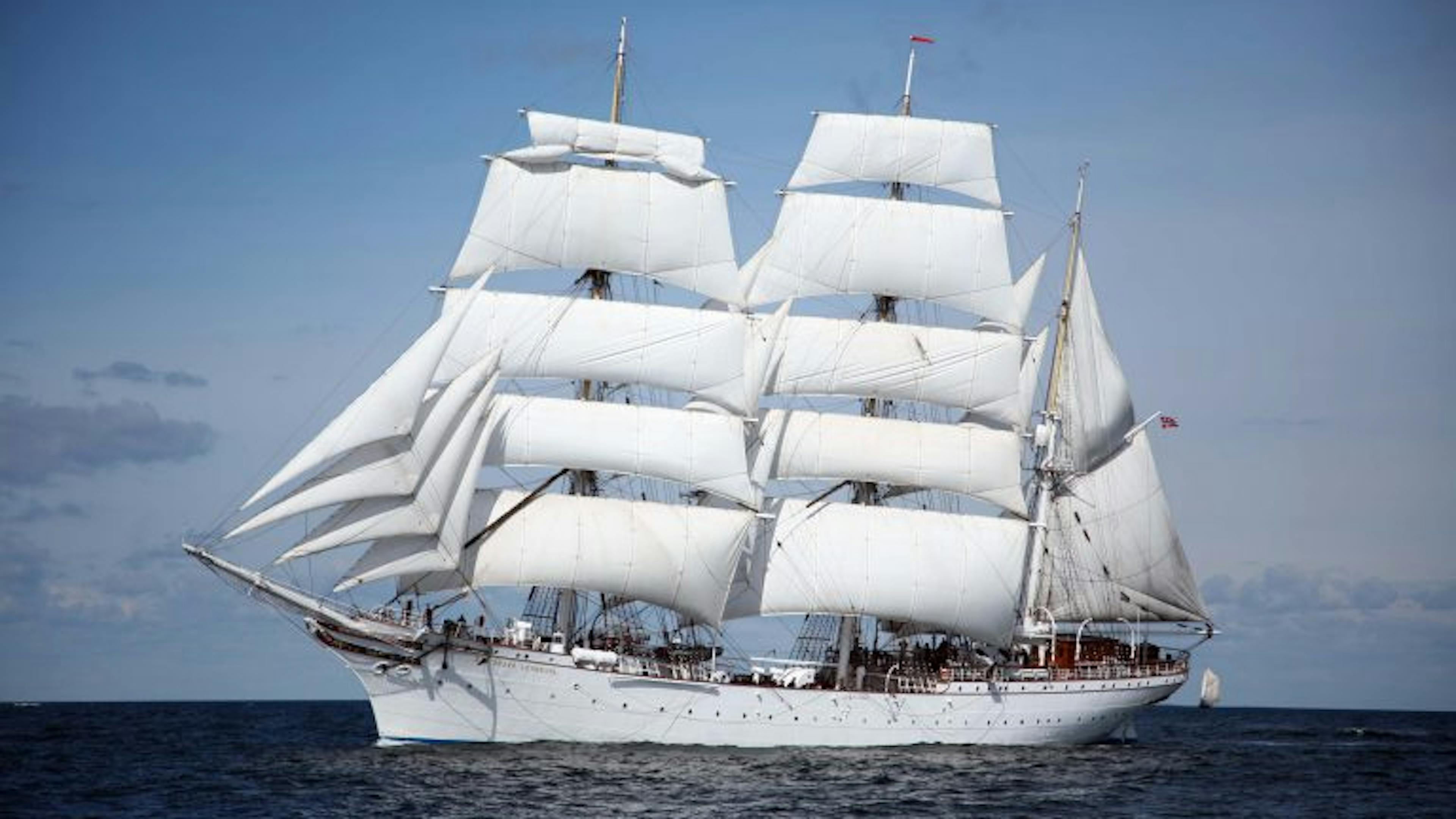Statsraad Lehmkuhl til Reykjavíkur í maí
