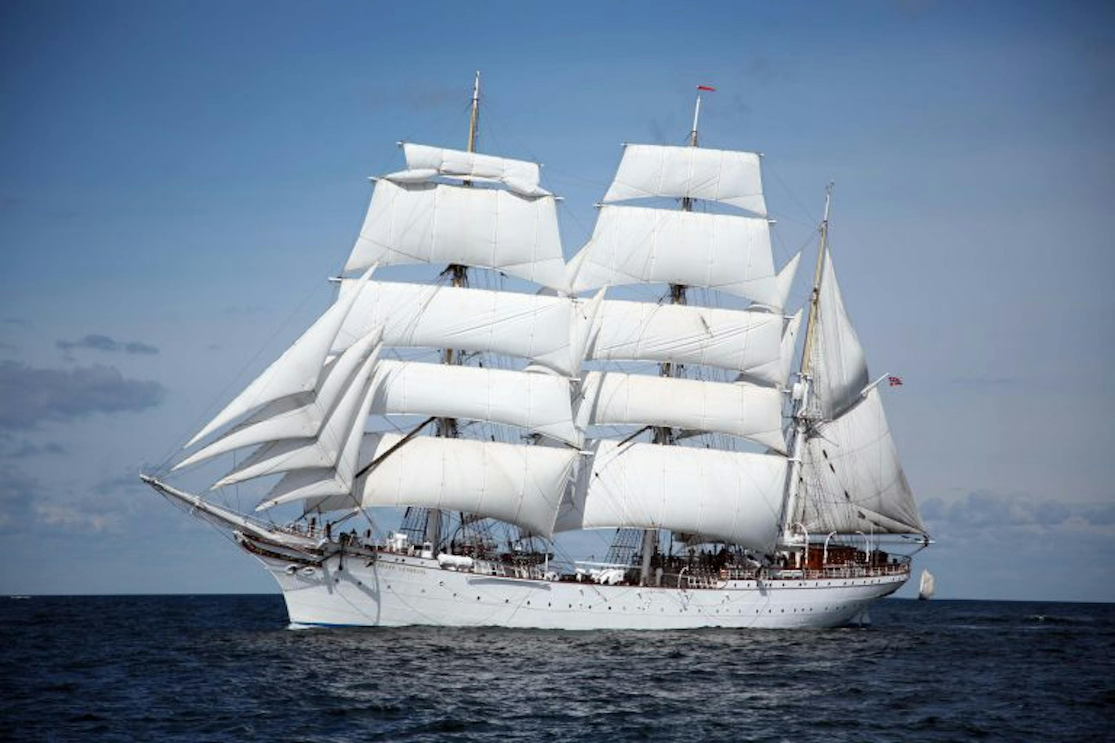 Statsraad Lehmkuhl til Reykjavíkur í maí